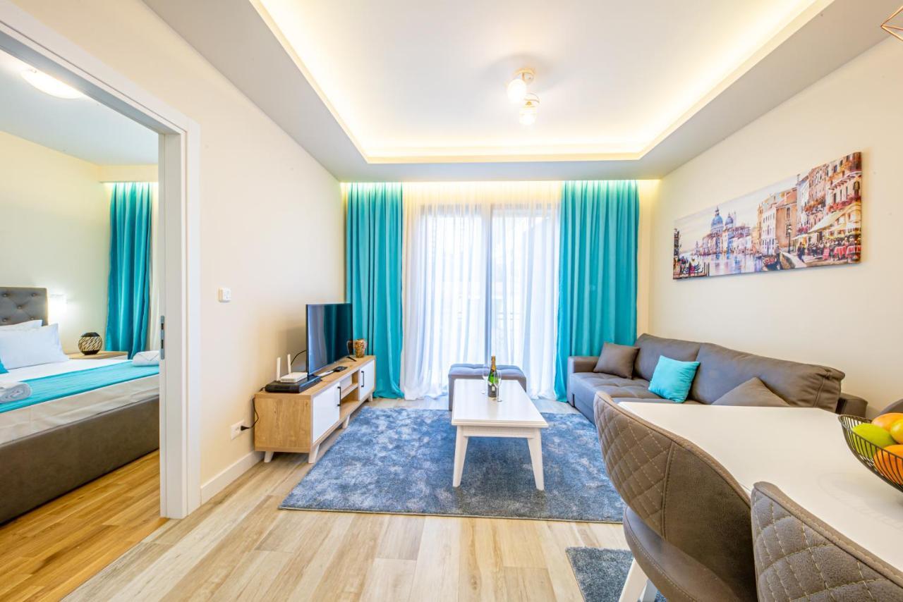 Mar Azul Apartments Petrovac Exterior photo