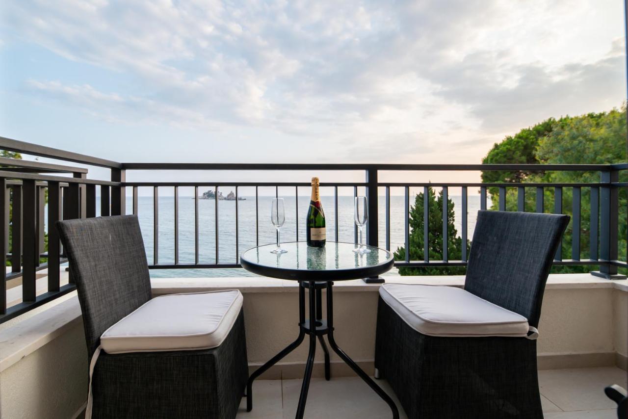 Mar Azul Apartments Petrovac Exterior photo
